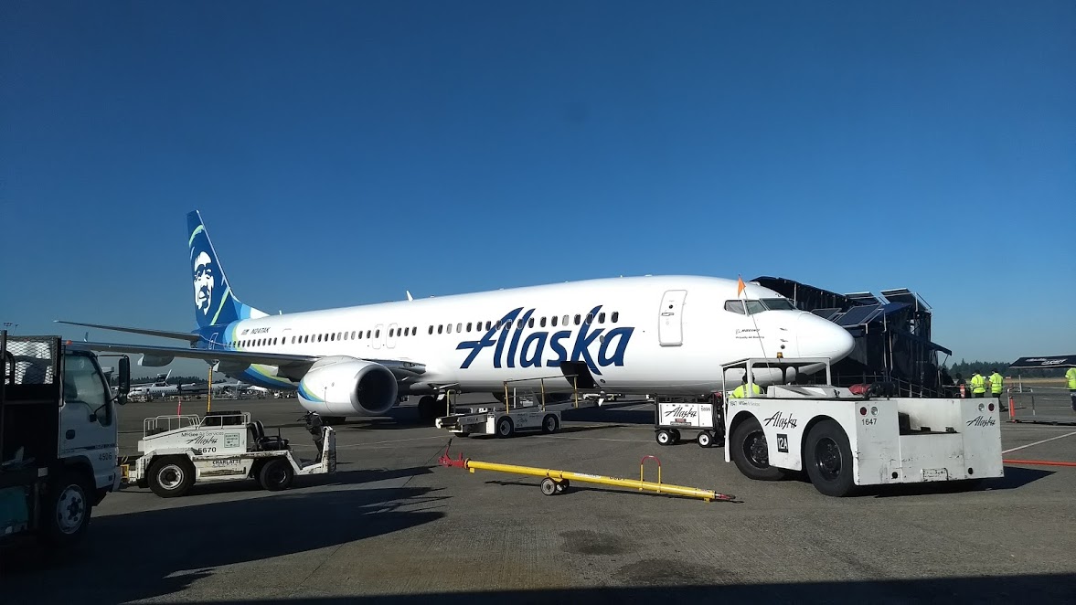 alaska airlines jet